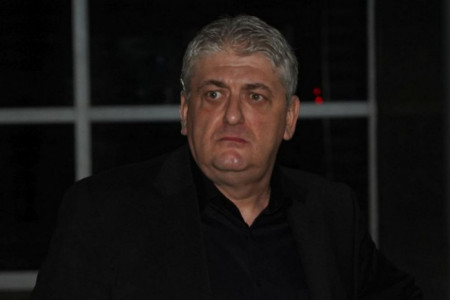 Još jedan Božić bez Dragane! Evo gde je i šta radi Toni Bijelić (FOTO)