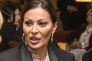 Ceca konačno priznala kako se suprug Željko ophodio prema njoj! Jednu rečenicu mu nikad neće zaboraviti Ceca konačno priznala kako se suprug Željko ophodio prema njoj! Jednu rečenicu mu nikad neće zaboraviti