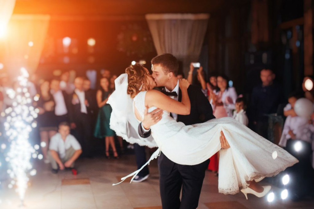 Horoskop za 16. maj: Ljubav iz mlađih dana vraća se u život Lavova, Vage posesivnost može uticati na vezu Horoskop za 16. maj: Ljubav iz mlađih dana vraća se u život Lavova, Vage posesivnost može uticati na vezu