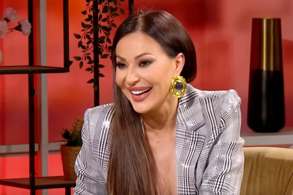 Ceca Ražnatović u suzama! Ostvario joj se najlepši san (FOTO) Ceca Ražnatović u suzama! Ostvario joj se najlepši san (FOTO)