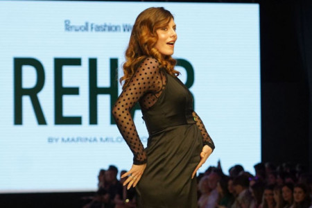 Trudna Tamara Dragičević prošetala modnom pistom: Glumica performansom izazvala ovacije publike (FOTO)