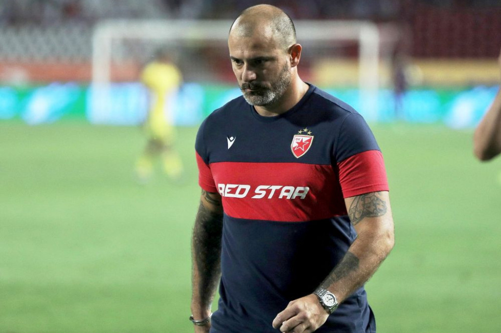 Fudbalski as se oglasio: Uzdrmana mirna luka Dejana i Ane Stanković Fudbalski as se oglasio: Uzdrmana mirna luka Dejana i Ane Stanković