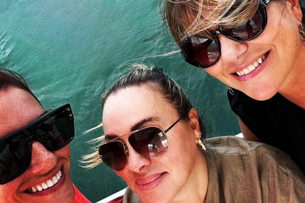 Branka Nevistić, Marija Tarlać i Jovana Joksimović pokazale kako se zabavljaju žene milionera (FOTO) Branka Nevistić, Marija Tarlać i Jovana Joksimović pokazale kako se zabavljaju žene milionera (FOTO)