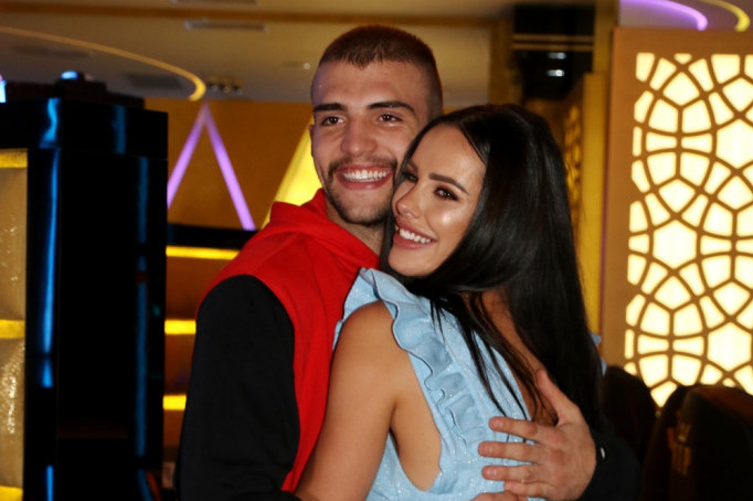 Čestitamo! Porodila se Bogdana Ražnatović Čestitamo! Porodila se Bogdana Ražnatović