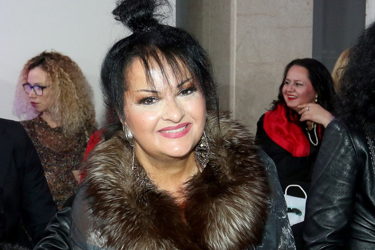 Mali muzej istočnjačke kulture: Izvorinka Milošević otvorila vrata doma od 70 kvadrata (FOTO) Mali muzej istočnjačke kulture: Izvorinka Milošević otvorila vrata doma od 70 kvadrata (FOTO)