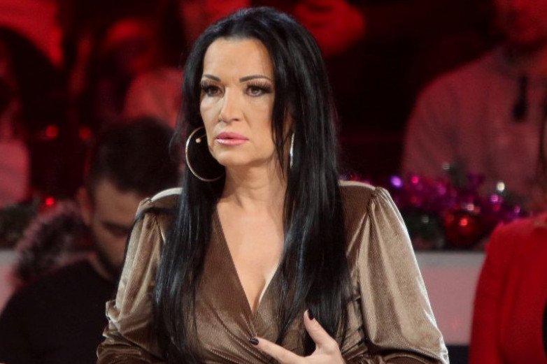 Bio joj je sve, a preotela joj ga najbolja drugarica: Ovo je žena zbog koje je Šijan ostavio Gocu (FOTO) Bio joj je sve, a preotela joj ga najbolja drugarica: Ovo je žena zbog koje je Šijan ostavio Gocu (FOTO)