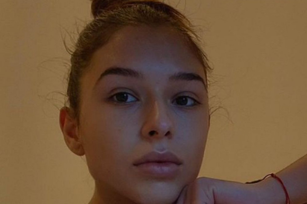 Počivaj u miru sa anđelima: Bivša verenica Pavla Mensura slomljena zbog njegovog odlaska Počivaj u miru sa anđelima: Bivša verenica Pavla Mensura slomljena zbog njegovog odlaska