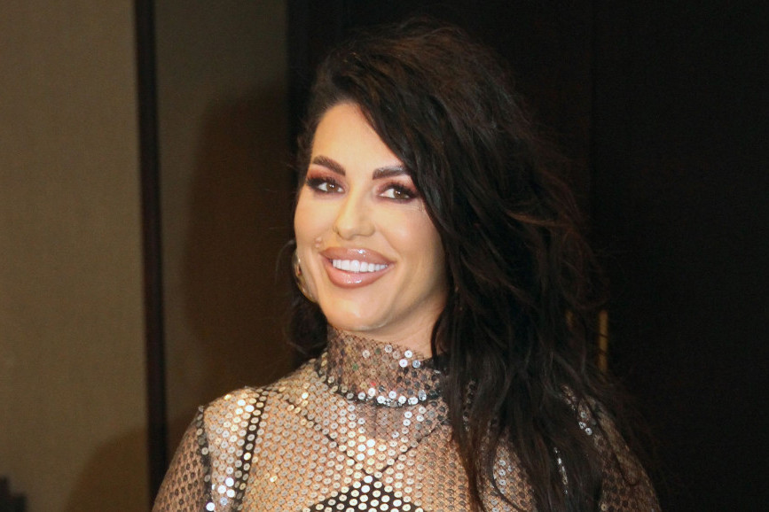 Iz doma Seke Aleksić posle dužeg vremena čuje se pesma, porodica slavi, dečaci presrećni: Stigao je! Iz doma Seke Aleksić posle dužeg vremena čuje se pesma, porodica slavi, dečaci presrećni: Stigao je!