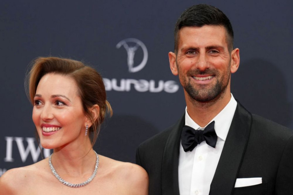 Novak sinu ovo strogo zabranio: Detalj koji obožava Stefan Đoković nosi poznati reper Novak sinu ovo strogo zabranio: Detalj koji obožava Stefan Đoković nosi poznati reper