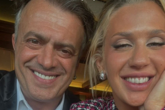 Nepuna dva meseca od venčanja Sergej Trifunović o detetu: Svi se pitaju hoće li biti lepo na njega ili Isidoru, a evo šta on kaže (FOTO) Nepuna dva meseca od venčanja Sergej Trifunović o detetu: Svi se pitaju hoće li biti lepo na njega ili Isidoru, a evo šta on kaže (FOTO)