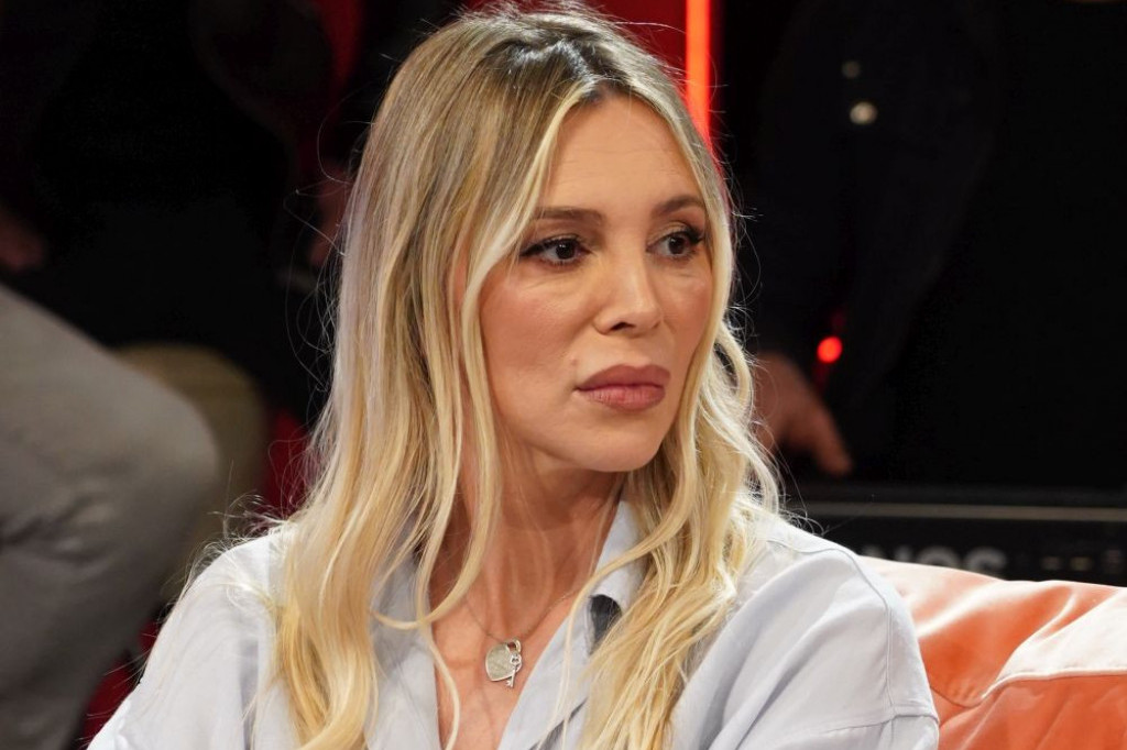 Njihova ljubav je bila filmska, a Sani Armani danas ovako govori o Nikoli Lazetiću Njihova ljubav je bila filmska, a Sani Armani danas ovako govori o Nikoli Lazetiću