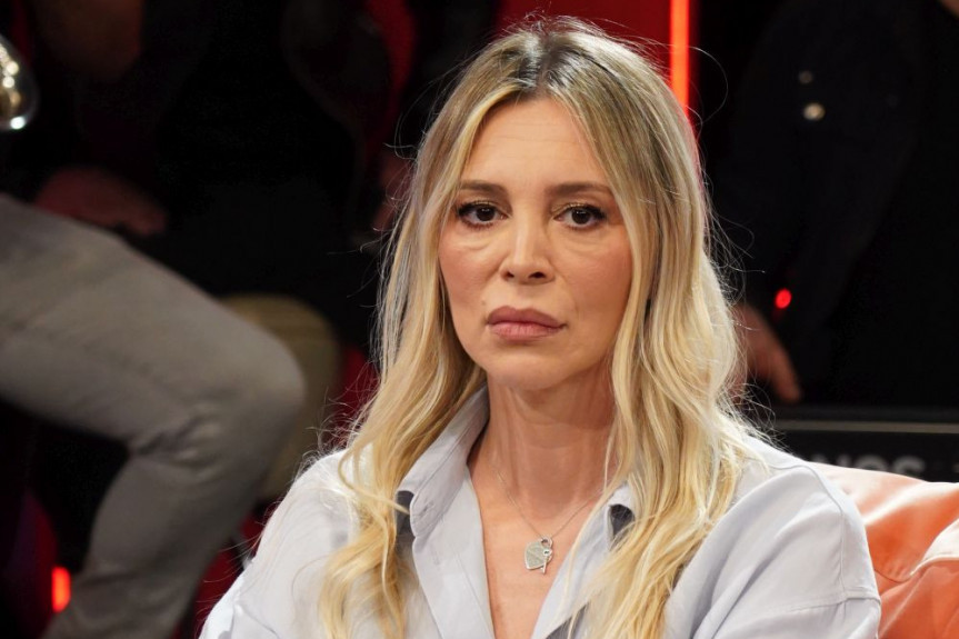 Sani Armani posle 12 godina otkriva zašto je otišla sa Pinka Sani Armani posle 12 godina otkriva zašto je otišla sa Pinka