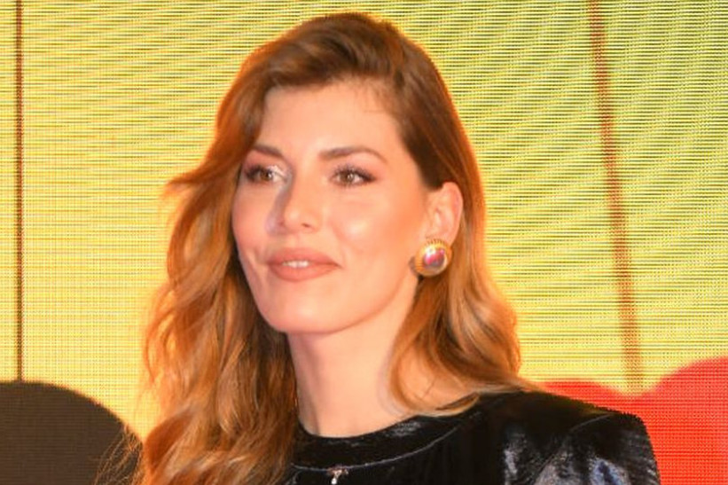 Ovakvu trudnicu nismo videli: Tamara Dragičević na sceni u osmom mesecu trudnoće Ovakvu trudnicu nismo videli: Tamara Dragičević na sceni u osmom mesecu trudnoće