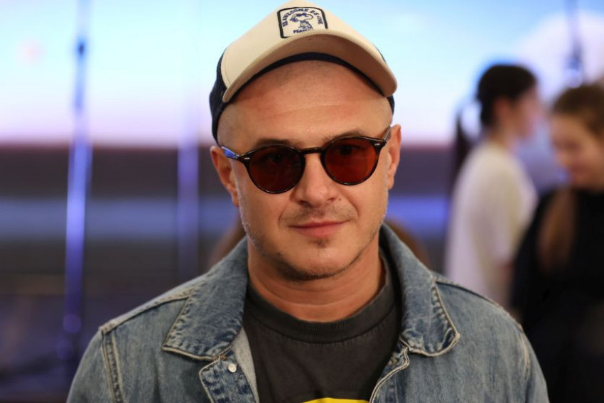 Srušio se u tržnom centru: Sale Tropiko hospitalizovan Srušio se u tržnom centru: Sale Tropiko hospitalizovan