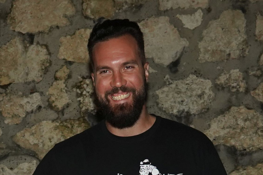 Miroslav Raduljica dobio sina! Nasledniku dao tradicionalno srpsko ime (FOTO) Miroslav Raduljica dobio sina! Nasledniku dao tradicionalno srpsko ime (FOTO)