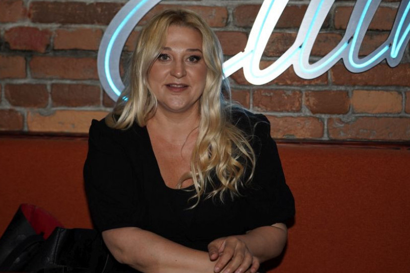 Ćerke Nataše Aksentijević imaju najdivniju nijansu plave kose: Trik koji vredi probati Ćerke Nataše Aksentijević imaju najdivniju nijansu plave kose: Trik koji vredi probati