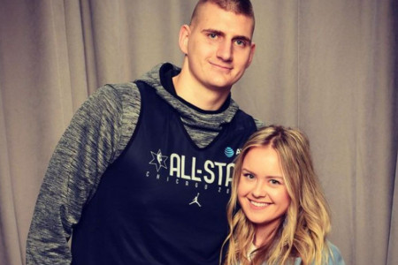 U porodicu Jokić stiglo pojačanje! Nikola i Natalija za bebu odabrali staro ime snažnog značenja U porodicu Jokić stiglo pojačanje! Nikola i Natalija za bebu odabrali staro ime snažnog značenja