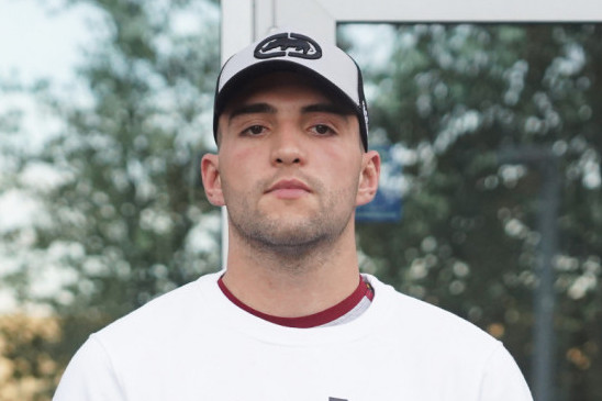 Od prodaje prasića ovakva mašina: Evo šta vozi Veljko Ražnatović Od prodaje prasića ovakva mašina: Evo šta vozi Veljko Ražnatović