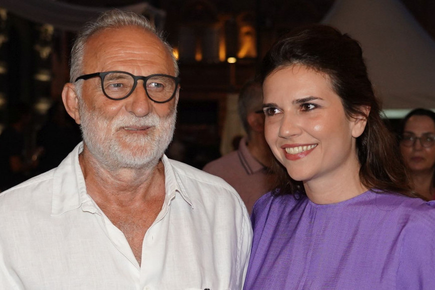 Devojka Lazara Ristovskog ne krije uzbuđenje pred njihov veliki dan: Dobro došli, jedva čekamo Devojka Lazara Ristovskog ne krije uzbuđenje pred njihov veliki dan: Dobro došli, jedva čekamo