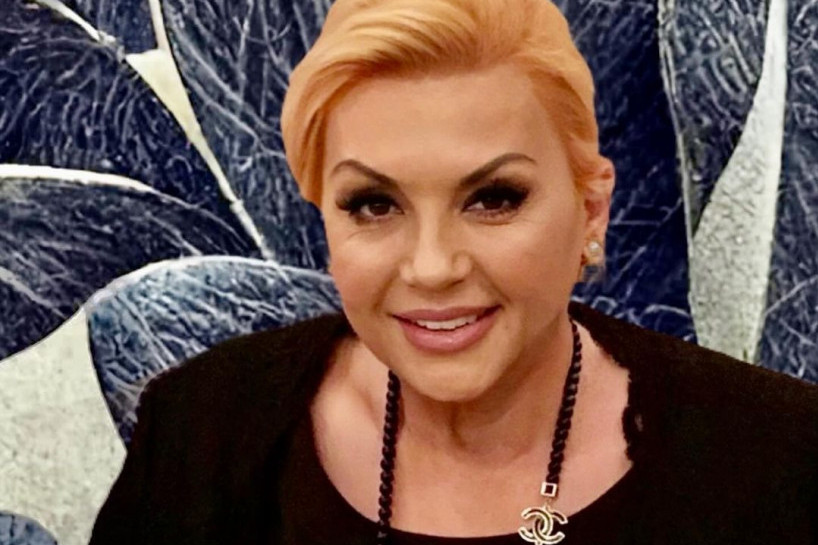 Prema Jeleni nije bila slatka, a evo kako se Slavica Karić ophodi prema drugoj snaji, Maši (FOTO) Prema Jeleni nije bila slatka, a evo kako se Slavica Karić ophodi prema drugoj snaji, Maši (FOTO)