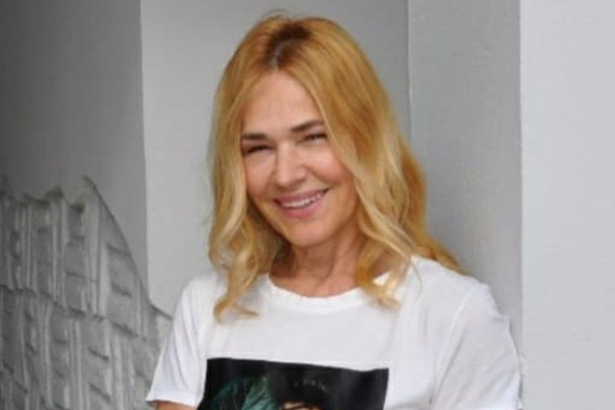 Olivera Balašević angažovala pomoć pa od bašte u Cvijićevoj napravila mali raj: Samo odabrani su pozvani na otvaranje prolećne sezone (FOTO) Olivera Balašević angažovala pomoć pa od bašte u Cvijićevoj napravila mali raj: Samo odabrani su pozvani na otvaranje prolećne sezone (FOTO)