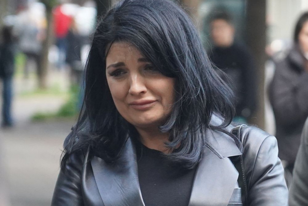 Sin i ja ćemo simbolično upaliti sveće u Hramu Svetog Save u 8:15 ujutro: Milena Popović slomljena Sin i ja ćemo simbolično upaliti sveće u Hramu Svetog Save u 8:15 ujutro: Milena Popović slomljena