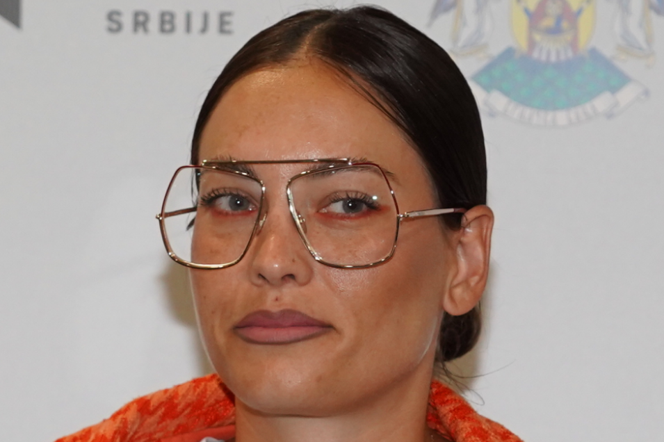 Mirka Vasiljević Vujadinu prešla preko svih prevara, a sada priznala: Samo zbog OVOGA nisam udata žena Mirka Vasiljević Vujadinu prešla preko svih prevara, a sada priznala: Samo zbog OVOGA nisam udata žena