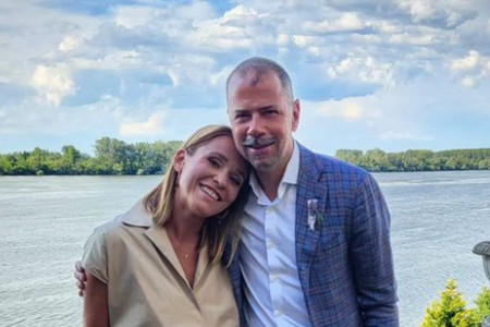 Mateja Kežman dobio šesto dete: Supruga Tara pokazala bebu Mateja Kežman dobio šesto dete: Supruga Tara pokazala bebu