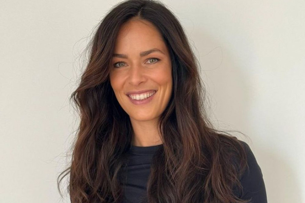 Ana Ivanović se oglasila iz svog luksuznog doma: Spremno iznenađenje za sinove, Luku, Leona i Tea FOTO Ana Ivanović se oglasila iz svog luksuznog doma: Spremno iznenađenje za sinove, Luku, Leona i Tea FOTO