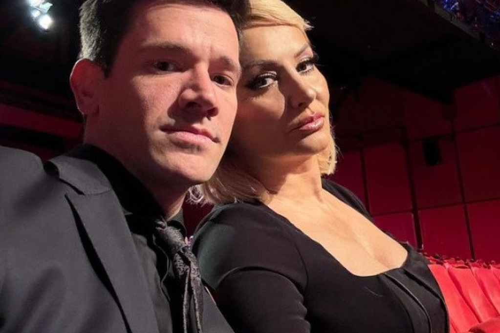 Čekamo dečaka, samo da je živ i zdrav! Goca i Raša potvrdili lepu vest Čekamo dečaka, samo da je živ i zdrav! Goca i Raša potvrdili lepu vest