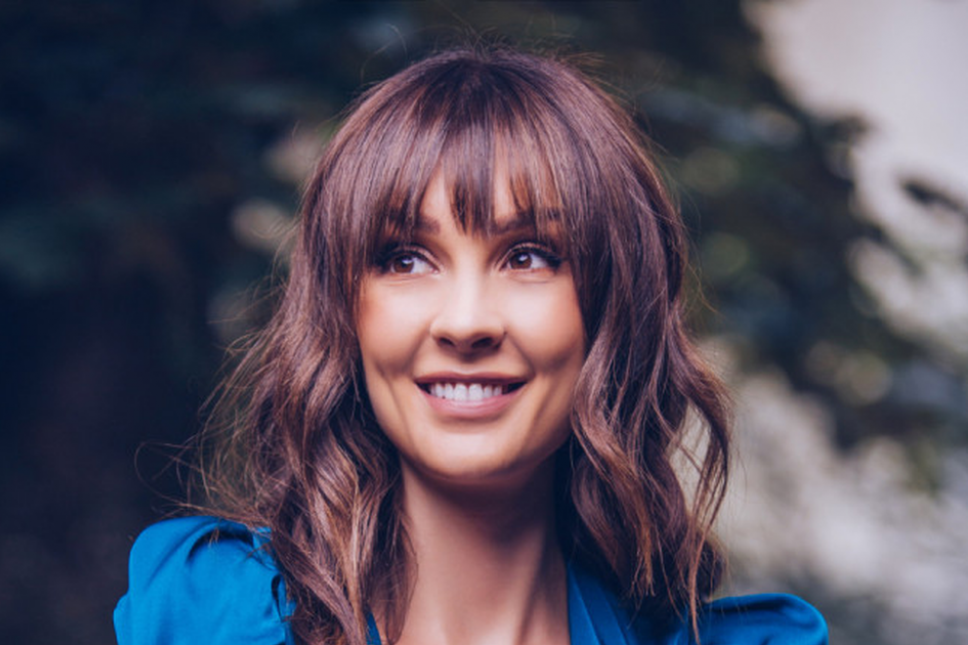 Bela jelka, lampice i Krcko Oraščić: Ovako izgleda praznična idila u domu Dragane Mićalović FOTO