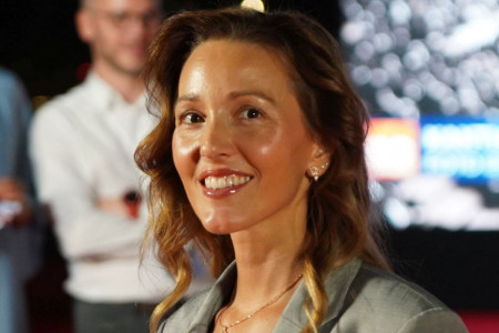 Sako kakav do sada niste videli, a sandale su tek hit: Jelena Đoković u block kombinaciji (FOTO) Sako kakav do sada niste videli, a sandale su tek hit: Jelena Đoković u block kombinaciji (FOTO)