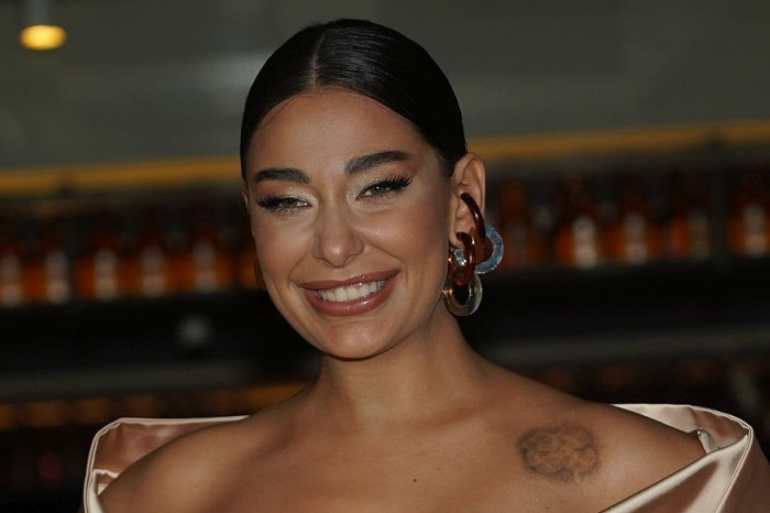 Sanja Vučić otvorila vrata svog malog raja na Vračaru: Sve puca od luksuza, a tek da vidite garderober FOTO Sanja Vučić otvorila vrata svog malog raja na Vračaru: Sve puca od luksuza, a tek da vidite garderober FOTO