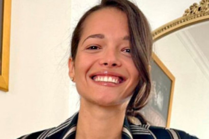 Mia Bjelogrlić spremna za novi životni korak: Drugarice su oko nje, a evo ko je kuma Mia Bjelogrlić spremna za novi životni korak: Drugarice su oko nje, a evo ko je kuma