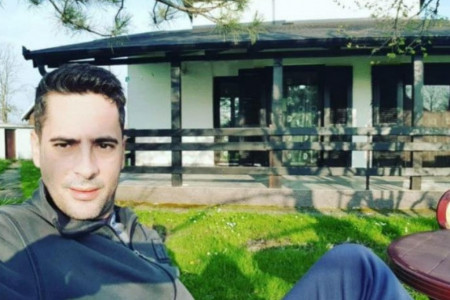 Željko za to nema vremena: Saša Joksimović očevu rodnu kuću u Brezovici pretvorio u pravo poljoprivredno carstvo FOTO
