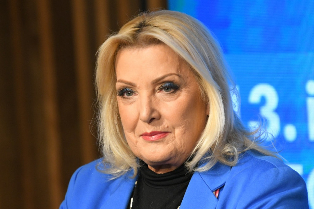 Nema više sumnje ni dileme: Snežana Đurišić otkrila sve o napuštanju "Zvezda Granda" Nema više sumnje ni dileme: Snežana Đurišić otkrila sve o napuštanju "Zvezda Granda"