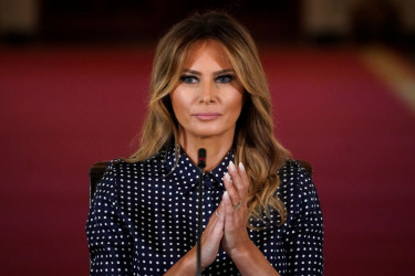 Danas nema šta nema, a evo iz kakve kuće na selu potiče Melanija: Komšije tvrde da je pobegla