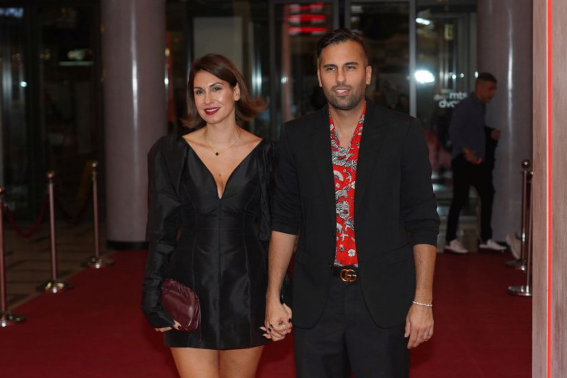 Na venčanje došli autobusom, a vole se kao prvog dana: Marko i Marija Đurovski posle dužeg vremena u javnosti Na venčanje došli autobusom, a vole se kao prvog dana: Marko i Marija Đurovski posle dužeg vremena u javnosti