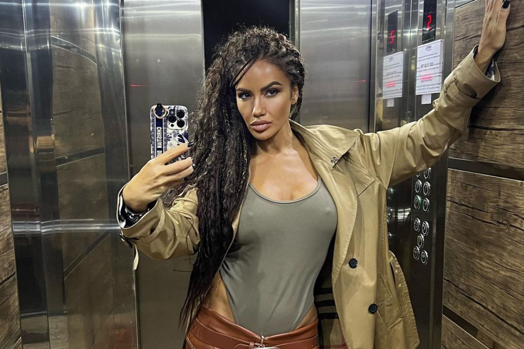 Ćerka Ivane Stamenković Sindi imala svoj manekenski debi: Petra je rođena za modnu pistu (FOTO) Ćerka Ivane Stamenković Sindi imala svoj manekenski debi: Petra je rođena za modnu pistu (FOTO)