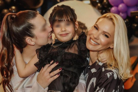 Nataša je na strogoj dijeti, ali Hana i Katja imaju recept za kolače kojima ne može da odoli