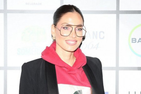 Sve, sve, ali ovo još nikom nije palo na pamet da kombinuje: Mirka šokirala modnim izdanjem