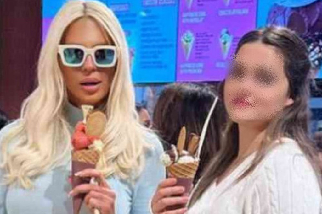Nika Tošić prvi put o lojalnosti u porodici: Dugo je čuvala maminu tajnu (FOTO) Nika Tošić prvi put o lojalnosti u porodici: Dugo je čuvala maminu tajnu (FOTO)