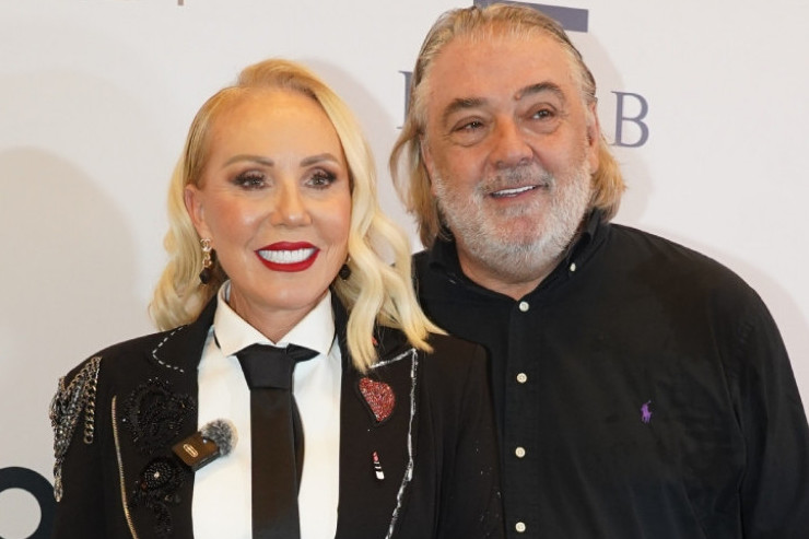 Trenutak Brenine i Bobine najveće sreće: Braća Živojinović na okupu FOTO Trenutak Brenine i Bobine najveće sreće: Braća Živojinović na okupu FOTO
