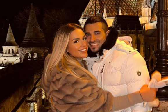 Ljubavi moja! Devojka Marka Bijelića ne može da sakrije emocije, razlog je prelep Ljubavi moja! Devojka Marka Bijelića ne može da sakrije emocije, razlog je prelep