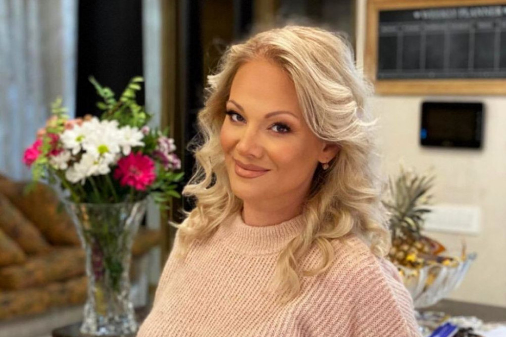 Kao iz bajke: Trikove koje je koristila Ilda Šaulić u uređenju dvorišta možete da primenite odmah Kao iz bajke: Trikove koje je koristila Ilda Šaulić u uređenju dvorišta možete da primenite odmah