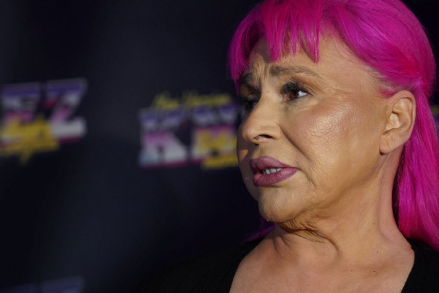 Nikada ga ne spominje: Ovaj poznati fudbaler je otac vanbračne ćerke Zorice Brunclik (FOTO) Nikada ga ne spominje: Ovaj poznati fudbaler je otac vanbračne ćerke Zorice Brunclik (FOTO)