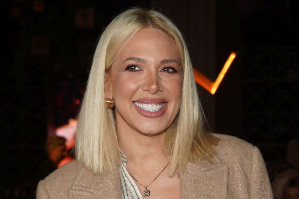 Komšije Milice Todorović razvezale jezik: Nismo ni slutili da sa njim čeka dete Komšije Milice Todorović razvezale jezik: Nismo ni slutili da sa njim čeka dete