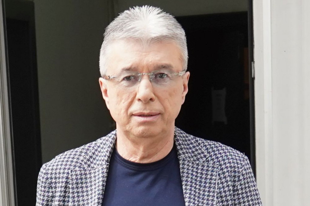 Muka me uhvatila kad sam to pročitao: Kum otkrio veliku neistinu koja kruži o Saši Popoviću Muka me uhvatila kad sam to pročitao: Kum otkrio veliku neistinu koja kruži o Saši Popoviću