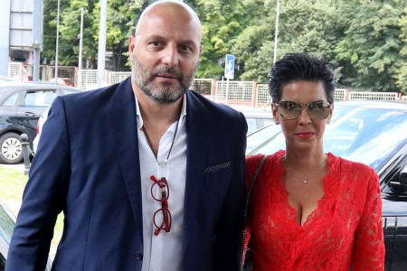 Sale puni 58, a šokiraćete se kada vidite koliko godina ima njegova Seka: Pitaćete je za eliksir mladosti