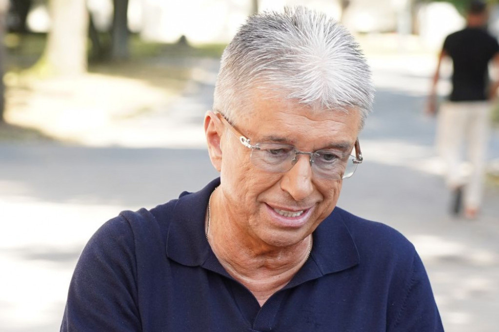 Poslednja želja Saše Popovića ispoštovana: Ovde će počivati Saša Popović FOTO Poslednja želja Saše Popovića ispoštovana: Ovde će počivati Saša Popović FOTO